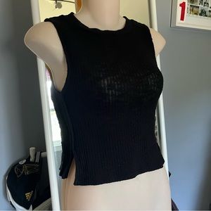 NWT Moral Fiber Crew-Neck Knit Tank Size Medium with Splits on Sides